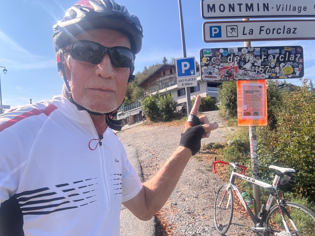 Michel, 77 ans, passionné de forme physique