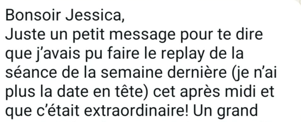 Femme sereine après une séance de breathwork, visage apaisé, sentiment de légèreté et de reconnexion à soi