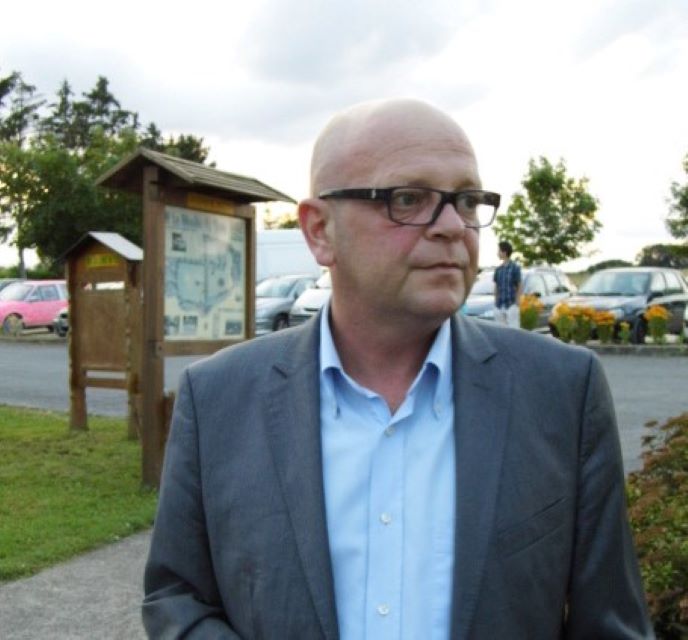 Paul, expert en revenus avec calculateurs IA