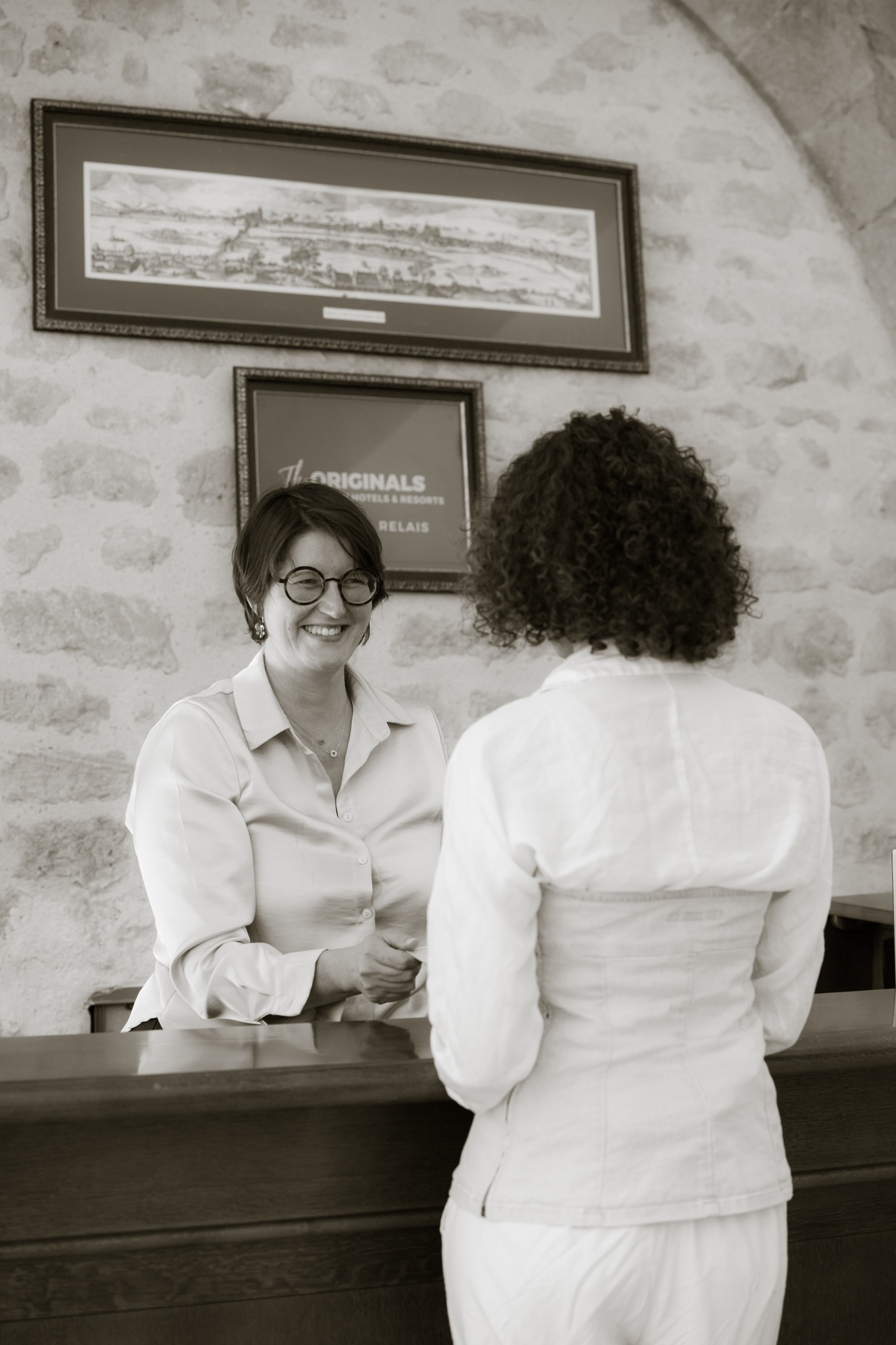 Sarah, experte en hôtellerie avec 15 ans d'expérience