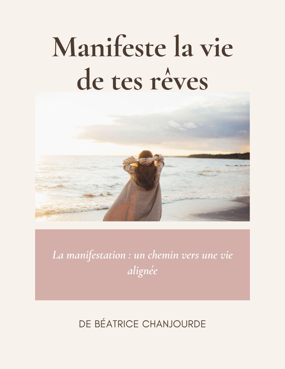 Femme sereine et confiante, symbole de transformation personnelle et d'alignement