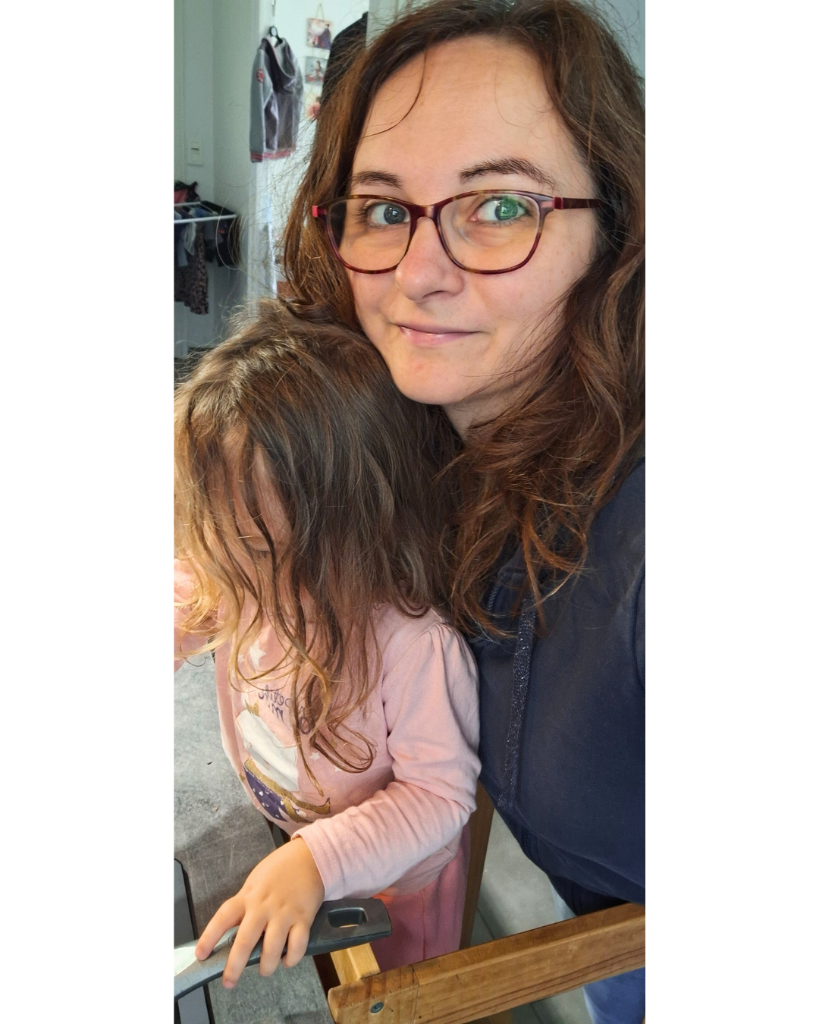 Famille organisée avec des routines fluides et apaisées