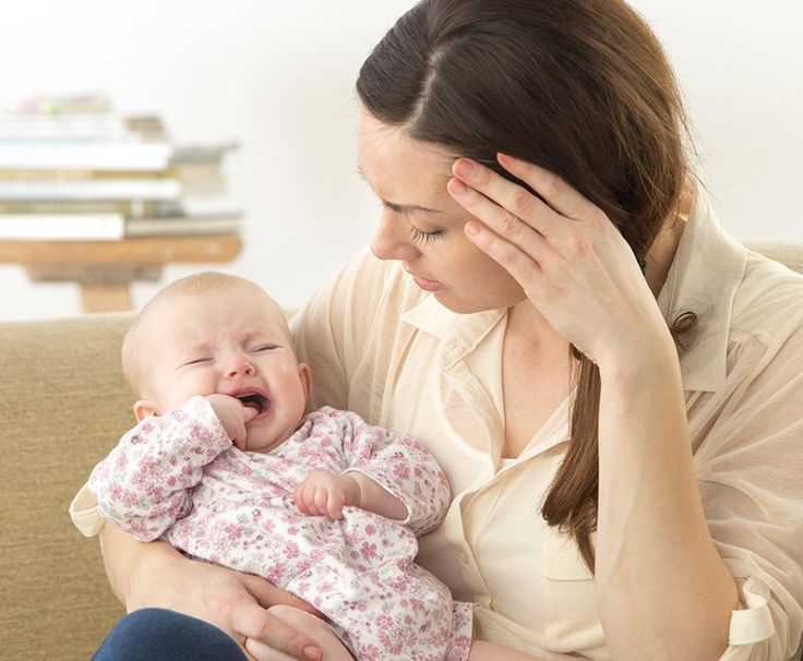 Maman sereine avec son enfant
