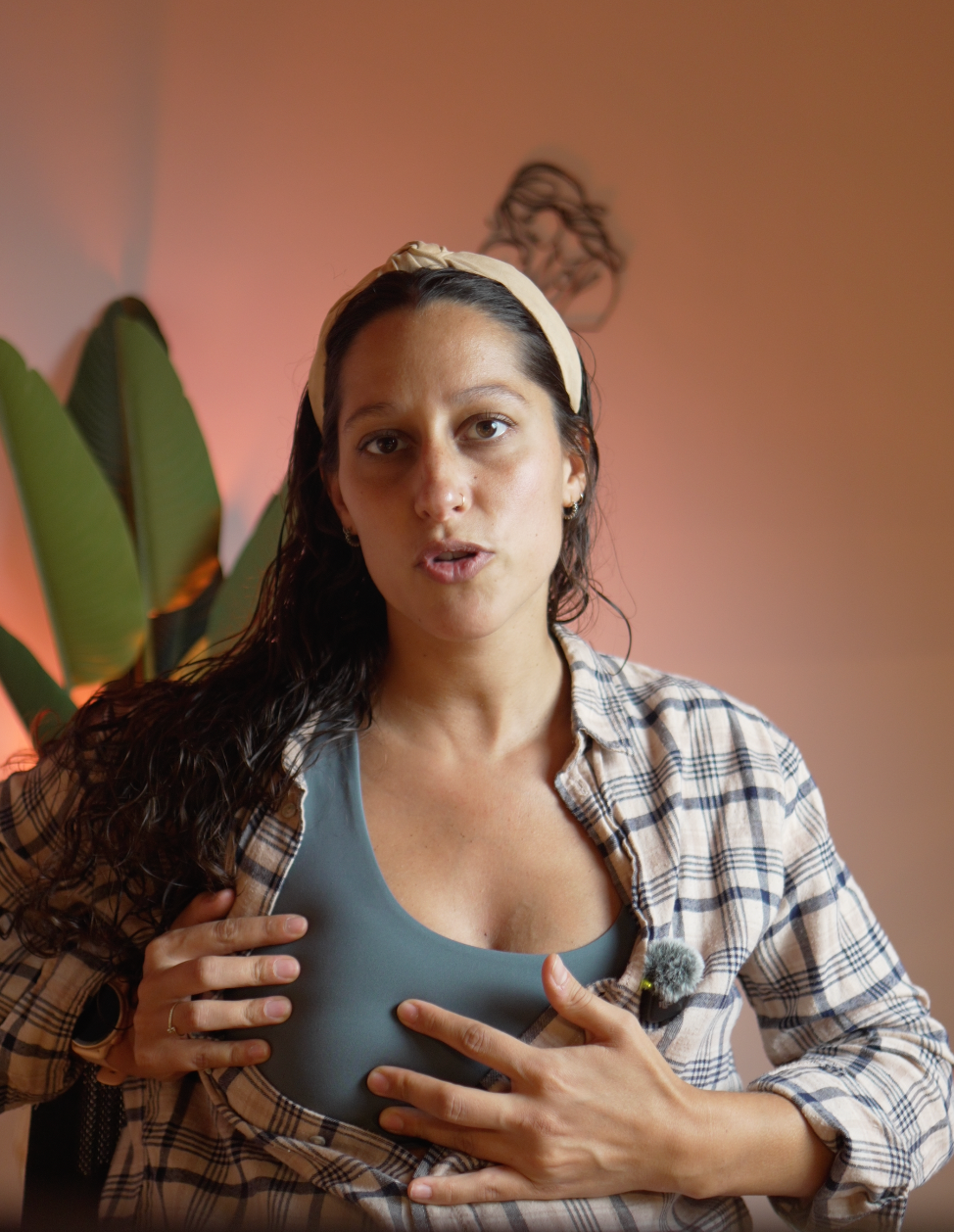 Zoé Martinez, kinésithérapeute spécialisée en périnatalité et consultante en allaitement
