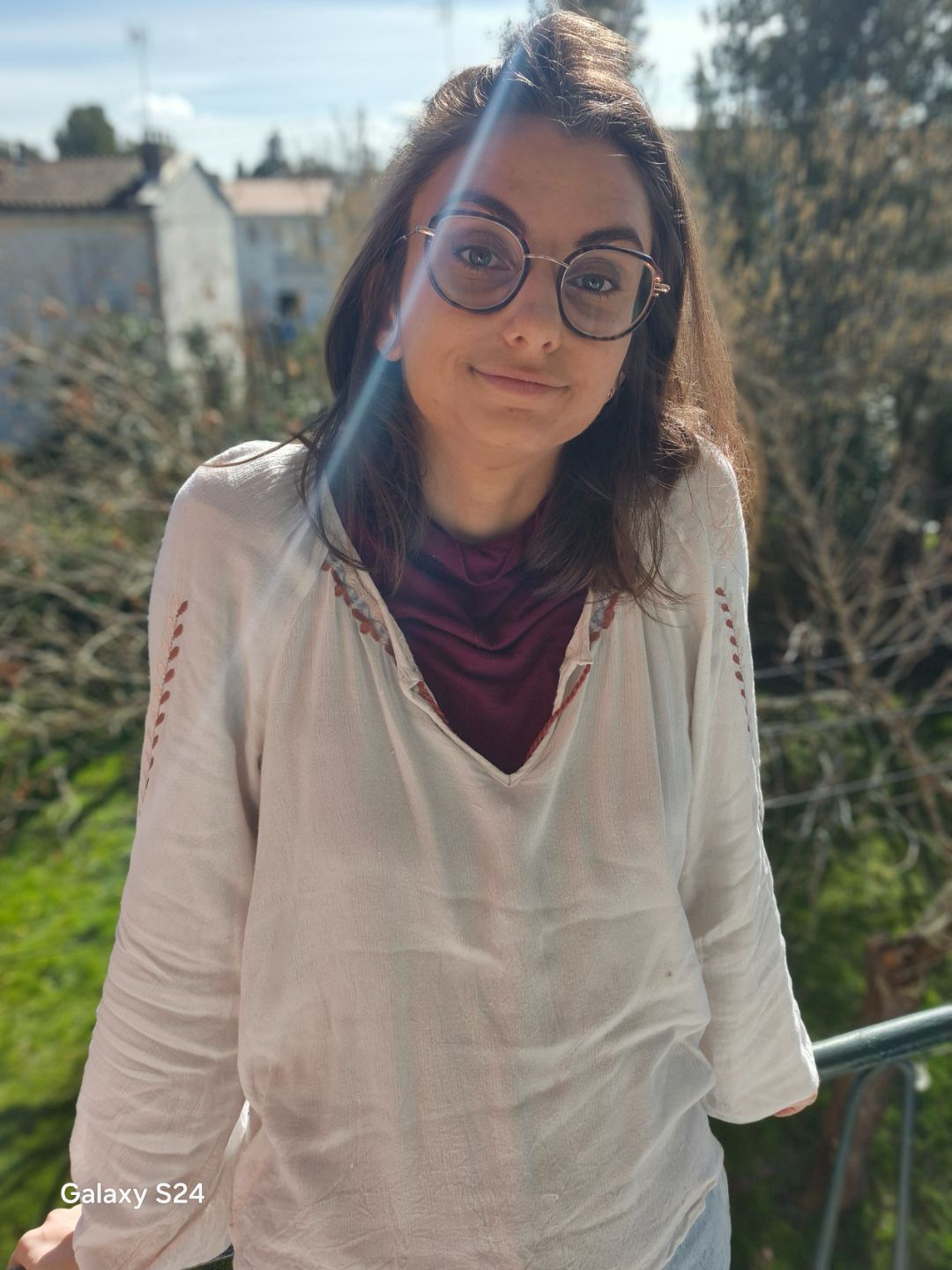 Portrait de Julie Galland-Herrero, coach de vie spécialisée dans les addictions et le surmenage